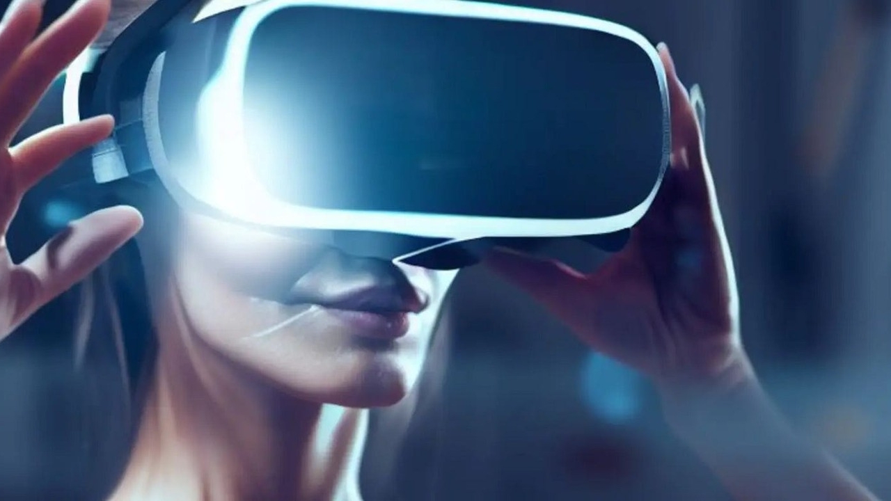 Future-Proof Your Entertainment: XREAL Adapter - Bridging the Gap Between Mobile and AR